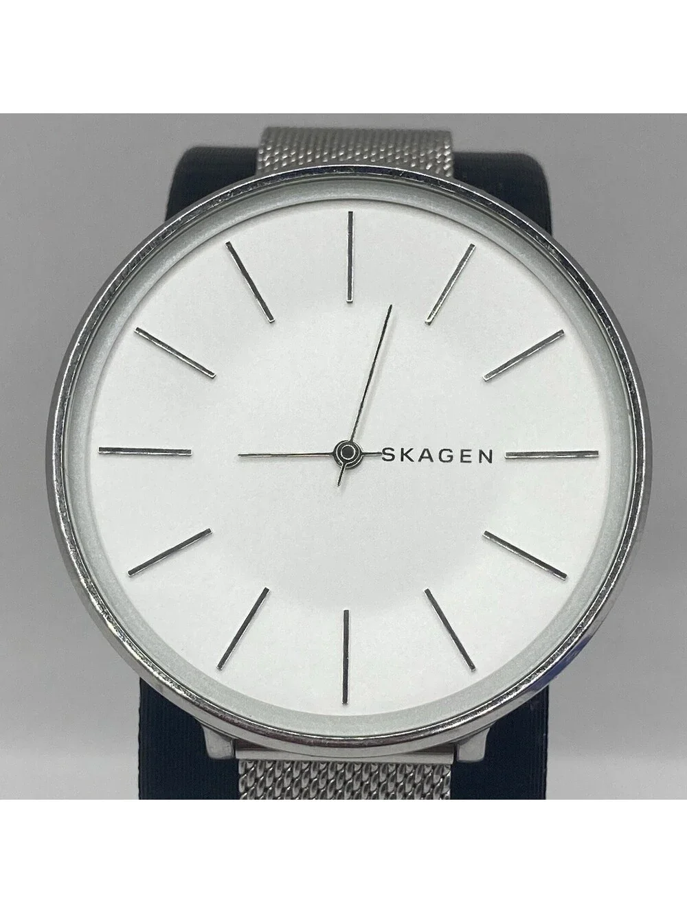 Skagen Karolina SKW2687 Women's Silver Mesh Quartz Analog Watch Minimalist 38mm